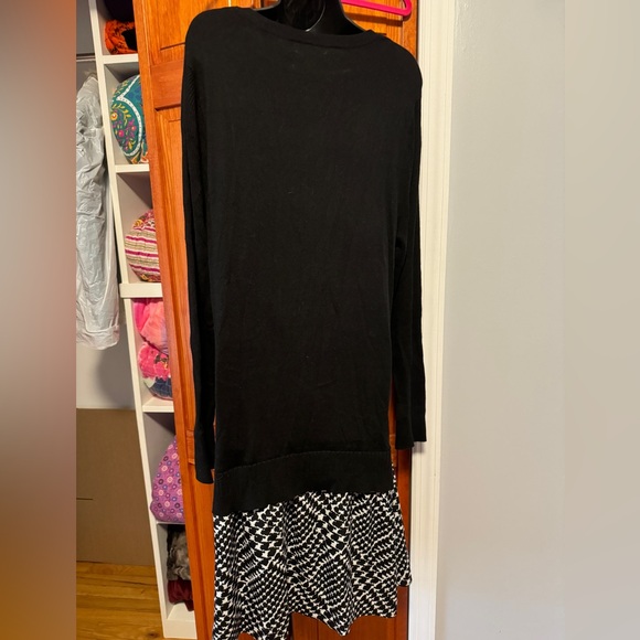 Victoria’s Secret Layered Sweater Dress w/Skirt Attached. Sz XL - Picture 3 of 4